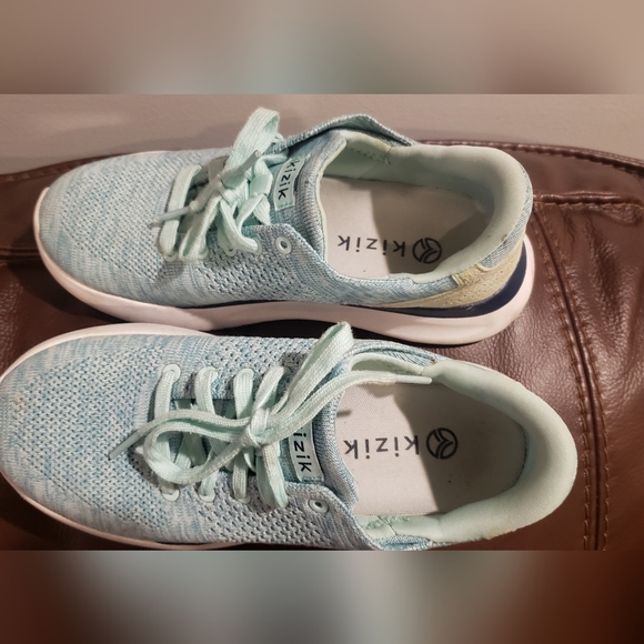 Womens Kizik - Picture 3 of 5